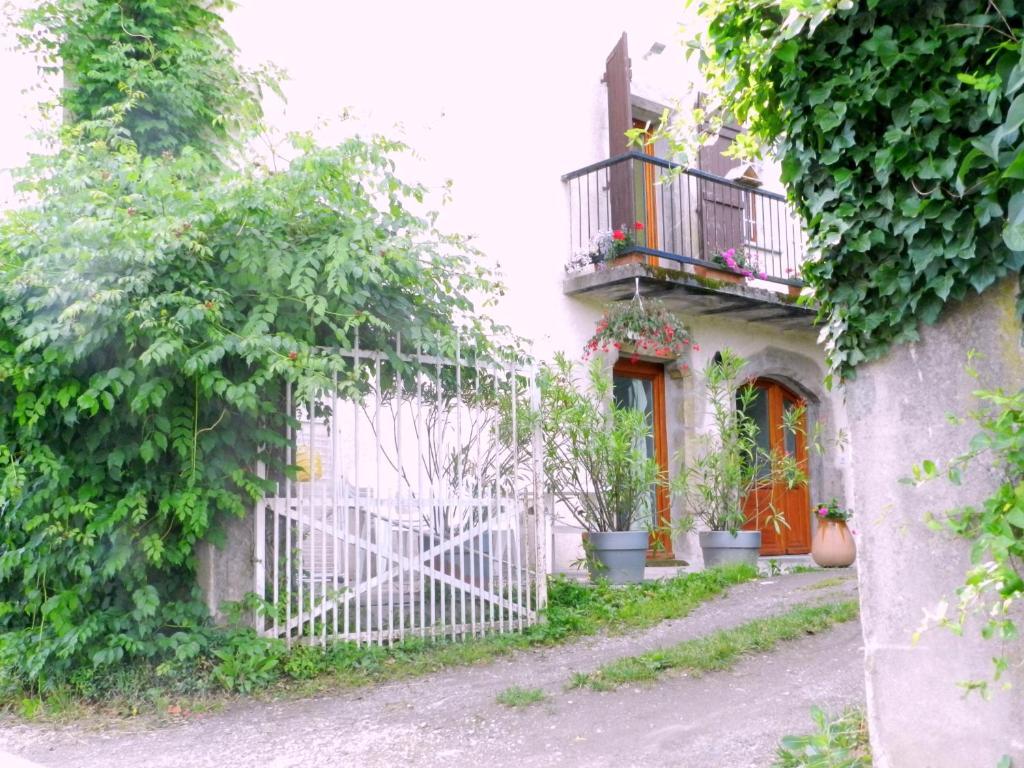 Gite Les Platanes Sainte-Helene-du-Lac Luaran gambar